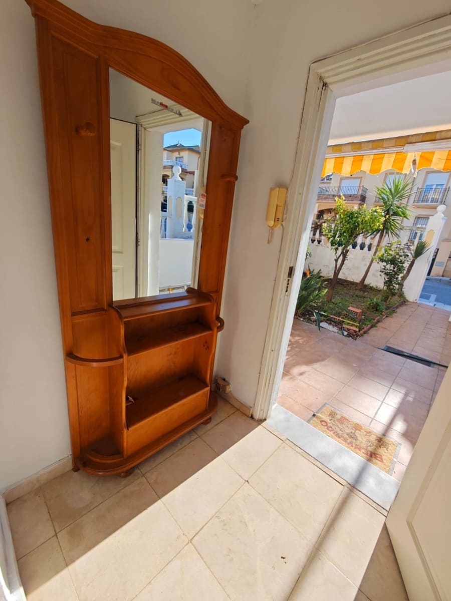 3 soveværelse Byhus til salg i Torre del Mar med garage - € 439.000 (Ref: 9838490)