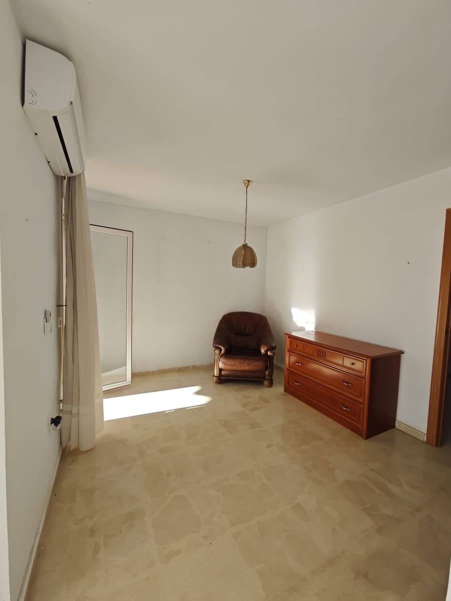 3 soveværelse Byhus til salg i Torre del Mar med garage - € 439.000 (Ref: 9838490)