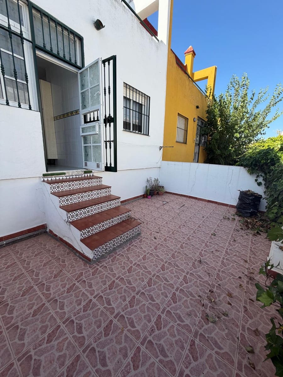 4 bedroom Terraced Villa for sale in Alhaurin de la Torre with pool garage - € 400,000 (Ref: 9877427)