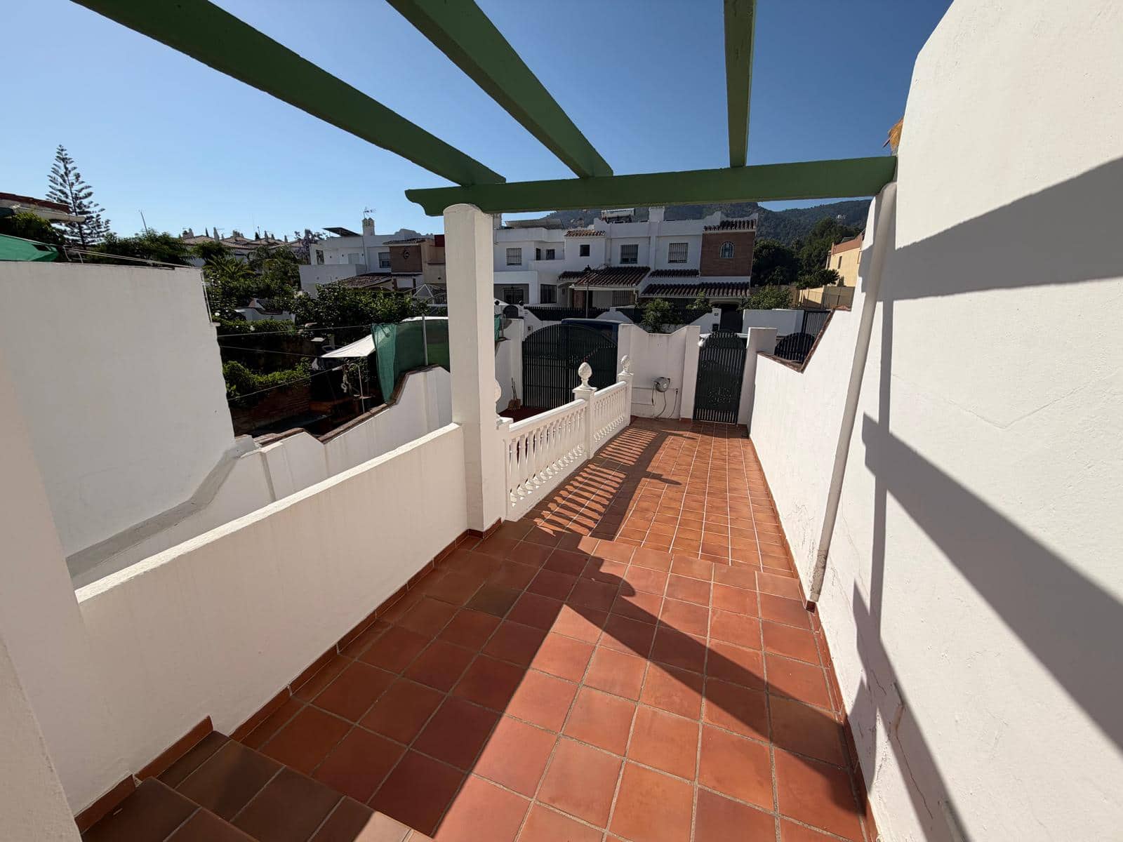 4 bedroom Terraced Villa for sale in Alhaurin de la Torre with pool garage - € 400,000 (Ref: 9877427)