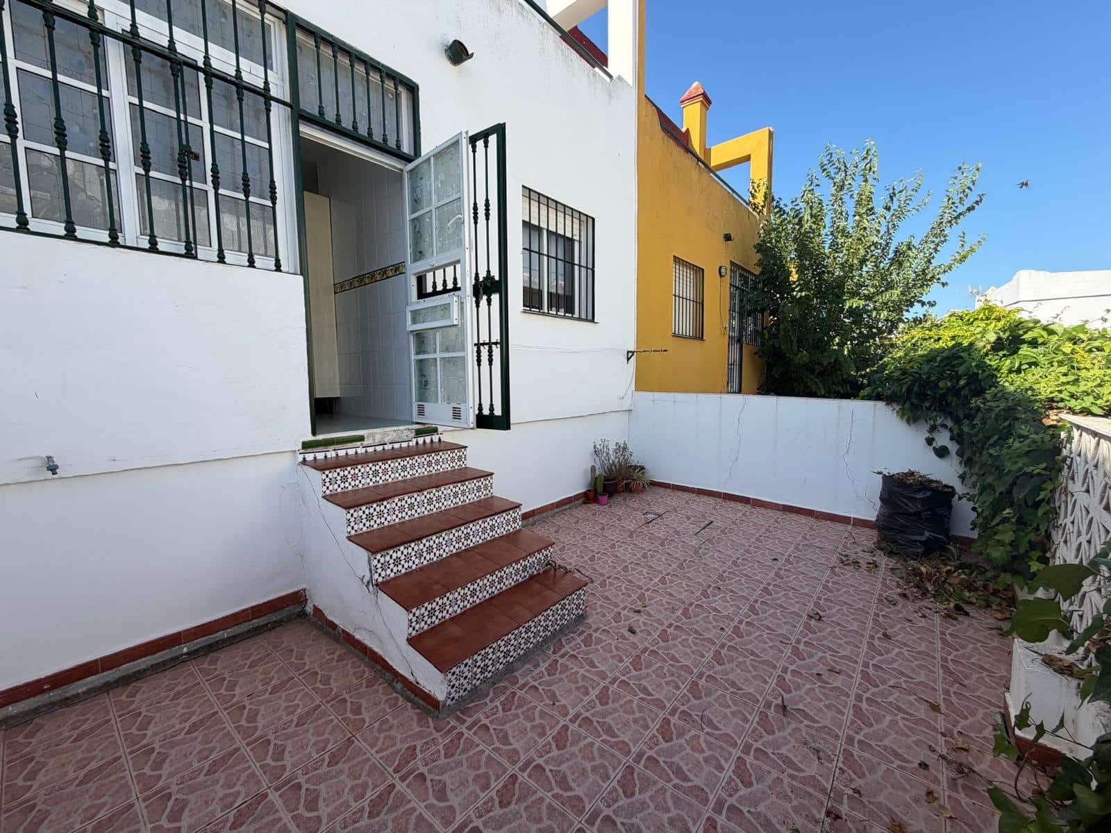 4 bedroom Terraced Villa for sale in Alhaurin de la Torre with pool garage - € 400,000 (Ref: 9877427)