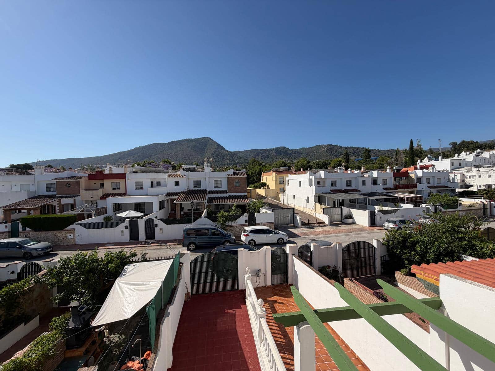 4 bedroom Terraced Villa for sale in Alhaurin de la Torre with pool garage - € 400,000 (Ref: 9877427)