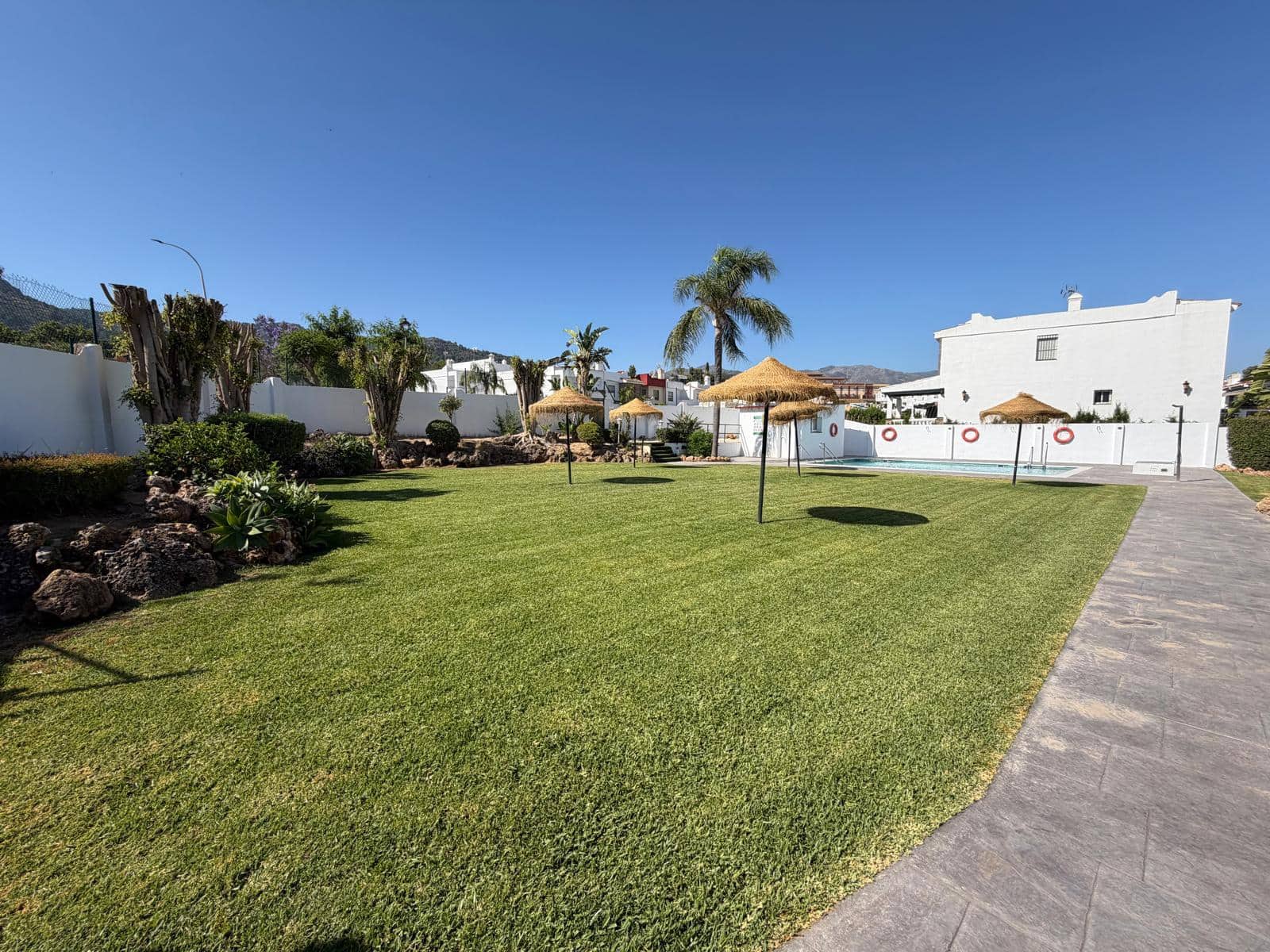 4 bedroom Terraced Villa for sale in Alhaurin de la Torre with pool garage - € 400,000 (Ref: 9877427)