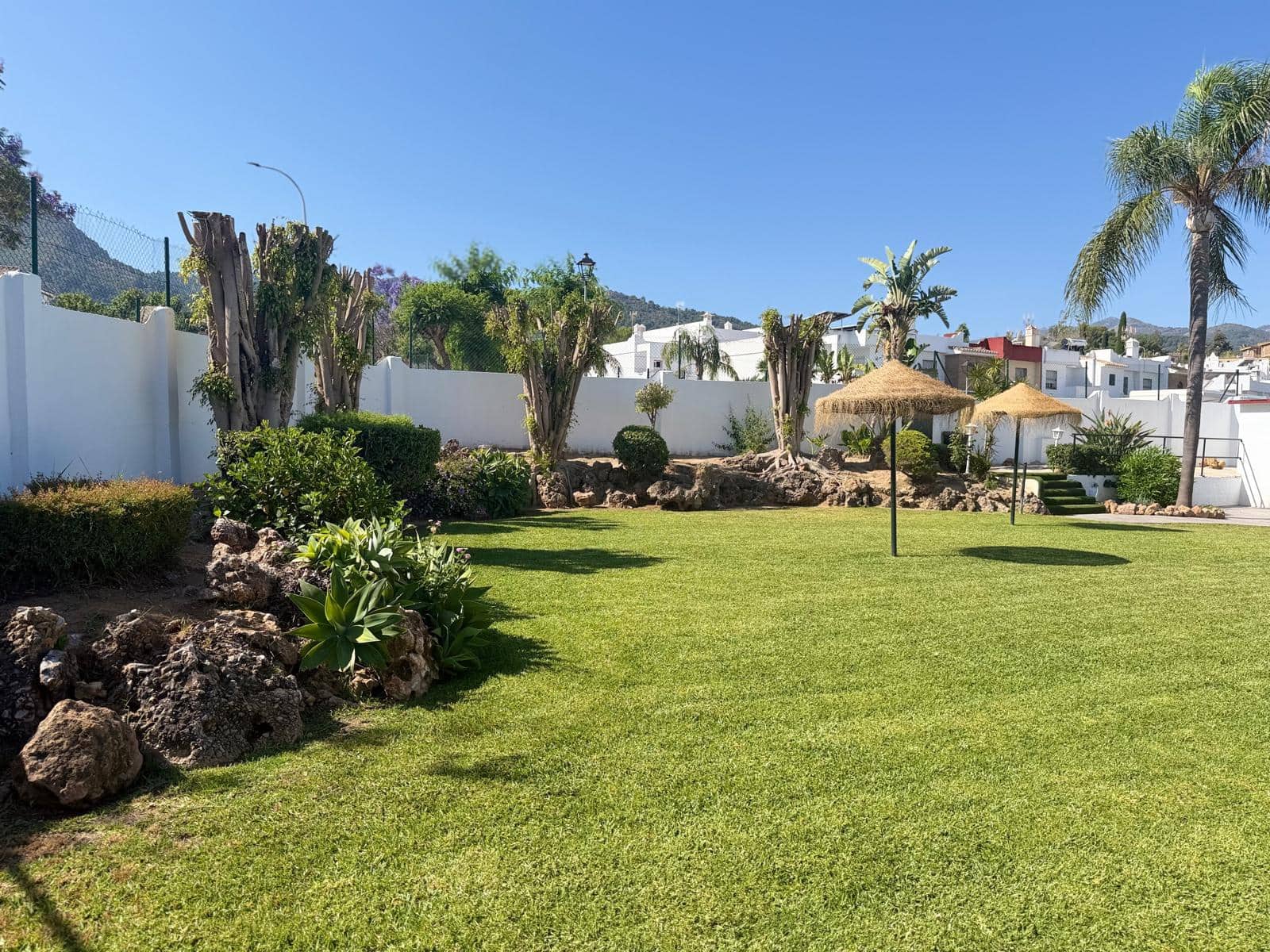 4 bedroom Terraced Villa for sale in Alhaurin de la Torre with pool garage - € 400,000 (Ref: 9877427)