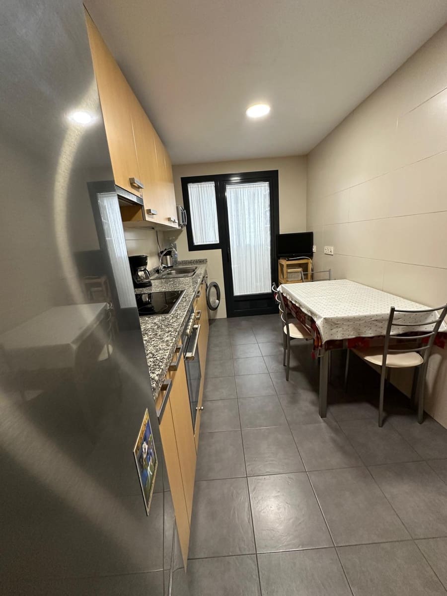2 bedroom Penthouse for sale in Torre del Mar with pool garage - € 450,000 (Ref: 9905003)
