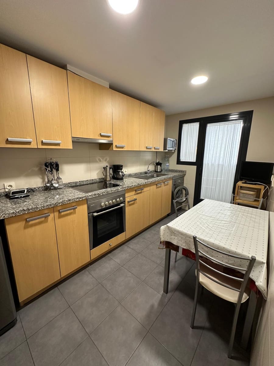 2 bedroom Penthouse for sale in Torre del Mar with pool garage - € 450,000 (Ref: 9905003)