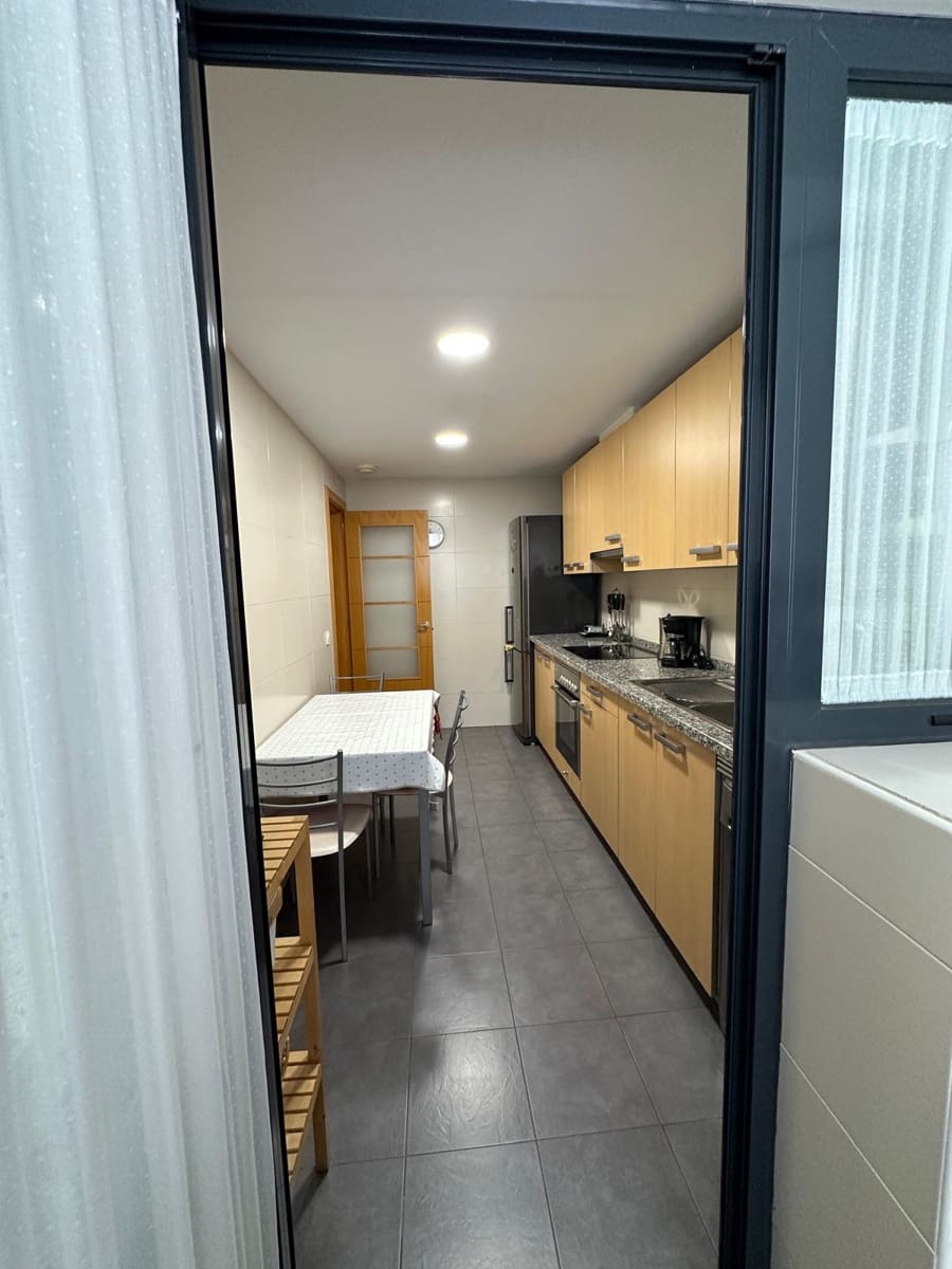 2 bedroom Penthouse for sale in Torre del Mar with pool garage - € 450,000 (Ref: 9905003)
