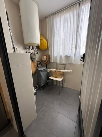 2 bedroom Penthouse for sale in Torre del Mar, Vélez-Málaga with pool garage - € 450,000 (Ref: 9905003)