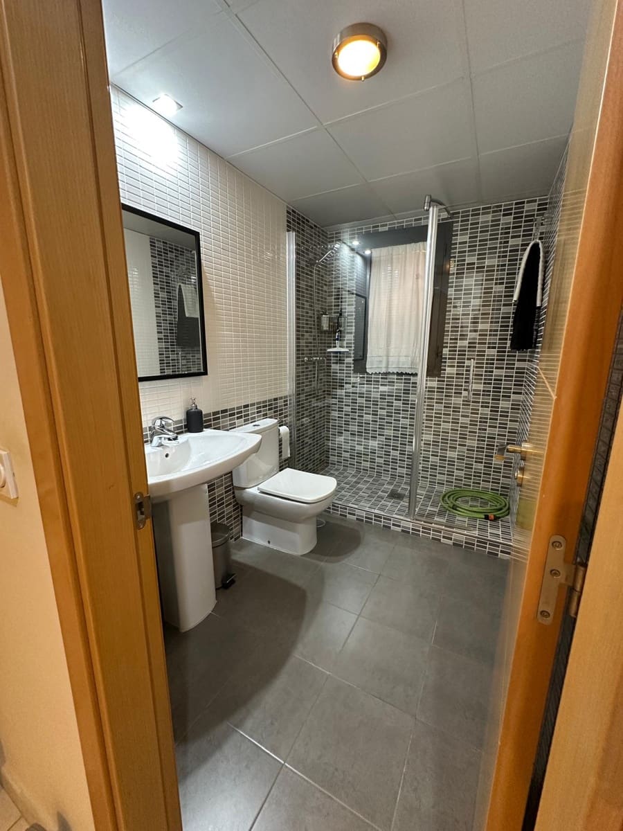 2 bedroom Penthouse for sale in Torre del Mar with pool garage - € 450,000 (Ref: 9905003)