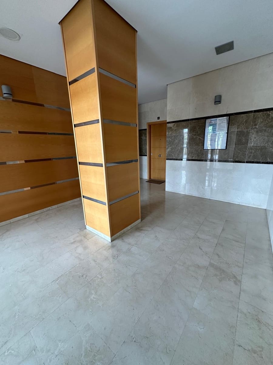 2 bedroom Penthouse for sale in Torre del Mar with pool garage - € 450,000 (Ref: 9905003)