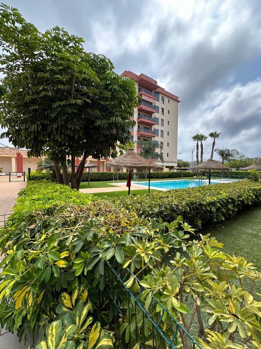 2 bedroom Penthouse for sale in Torre del Mar with pool garage - € 450,000 (Ref: 9905003)