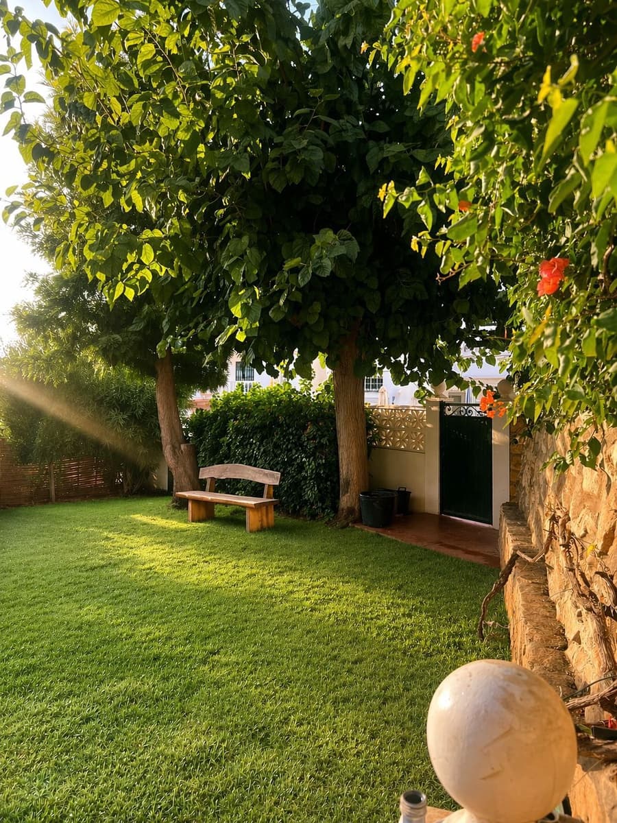 4 chambre Villa/Maison à vendre à Caleta de Velez avec piscine garage - 669 000 € (Ref: 9909343)