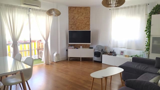 3 slaapkamer Appartement te koop in Vélez-Málaga - € 259.000 (Ref: 9950261)