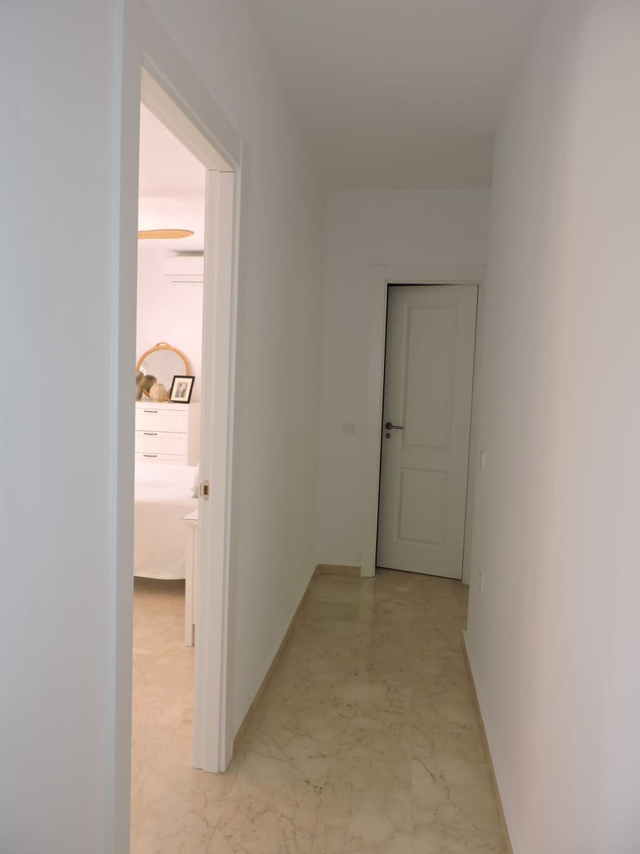 Ático de 3 habitaciones en La Cala del Moral en venta con piscina garaje - 390.000 € (Ref: 9969000)