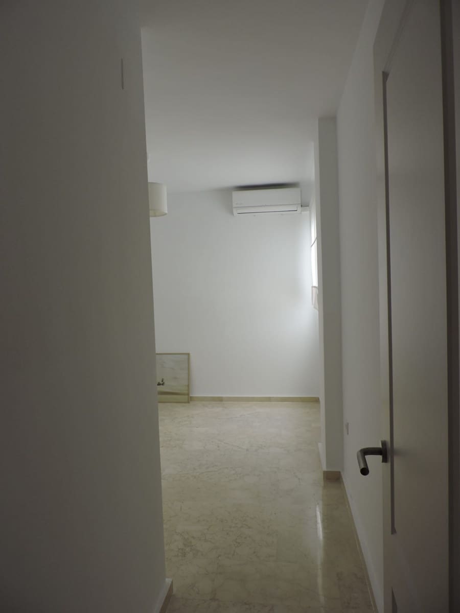 Ático de 3 habitaciones en La Cala del Moral en venta con piscina garaje - 390.000 € (Ref: 9969000)