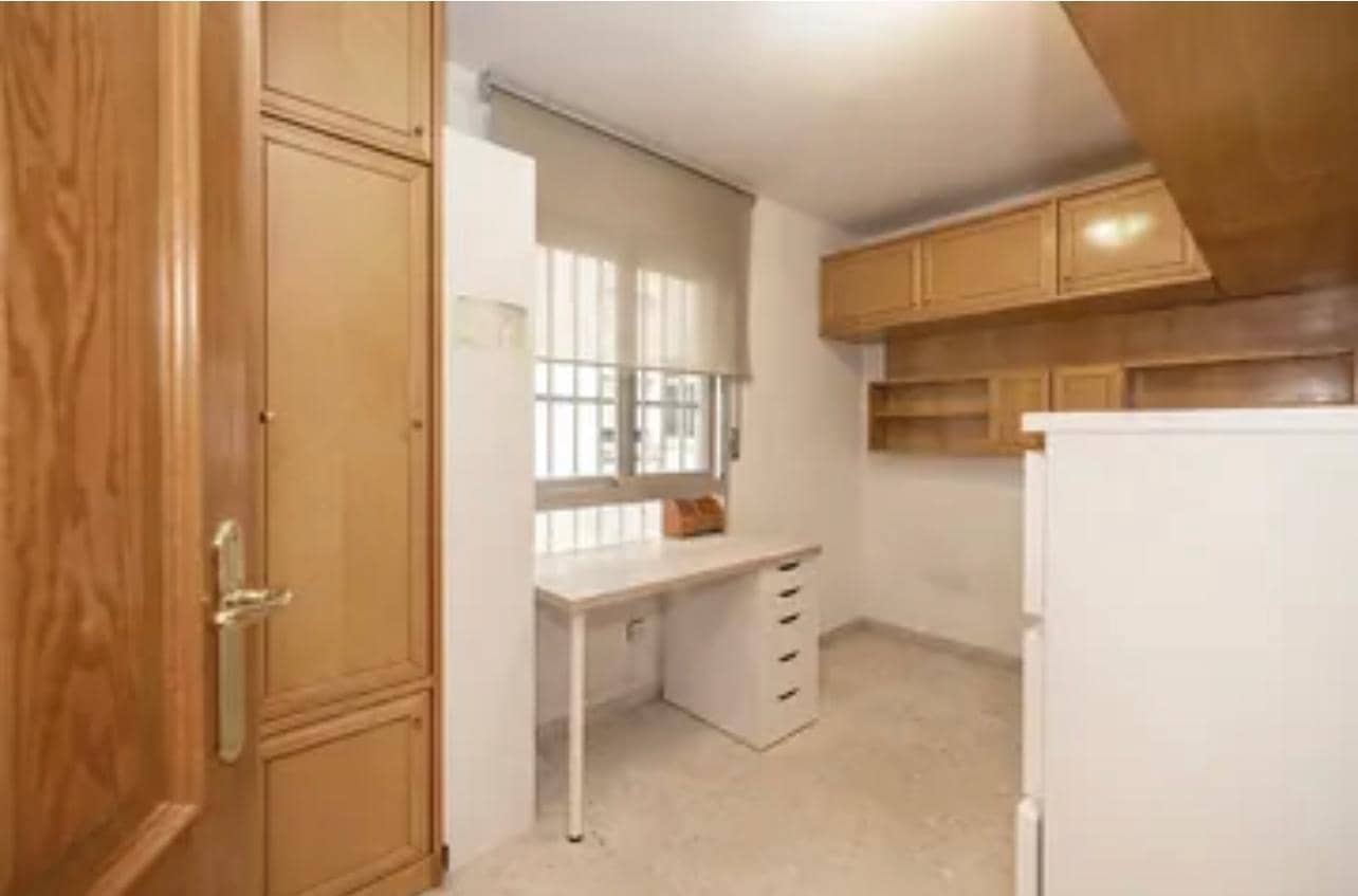 3 Zimmer Wohnung zu verkaufen in Malaga Stadt mit Pool Garage - 475.000 € (Ref: 9973766)