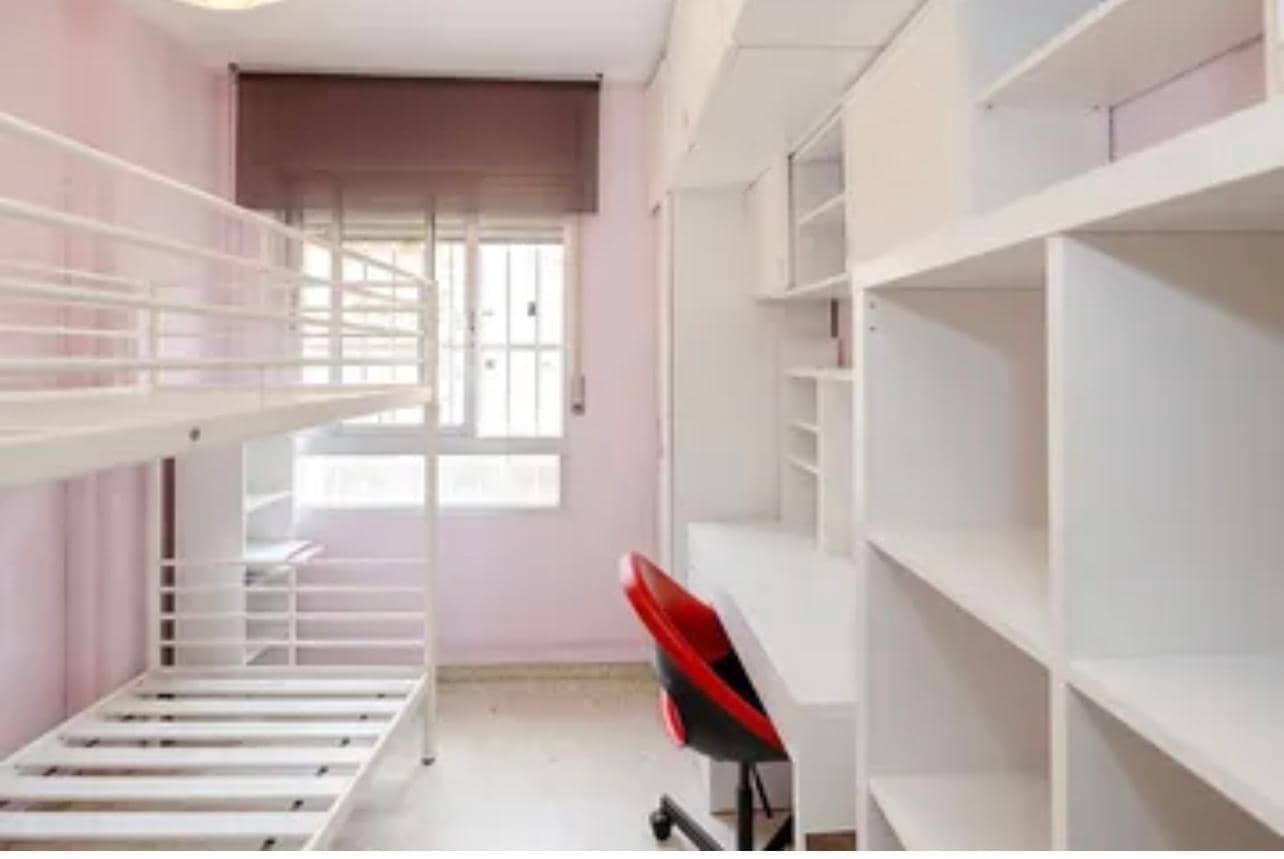 3 Zimmer Wohnung zu verkaufen in Malaga Stadt mit Pool Garage - 475.000 € (Ref: 9973766)