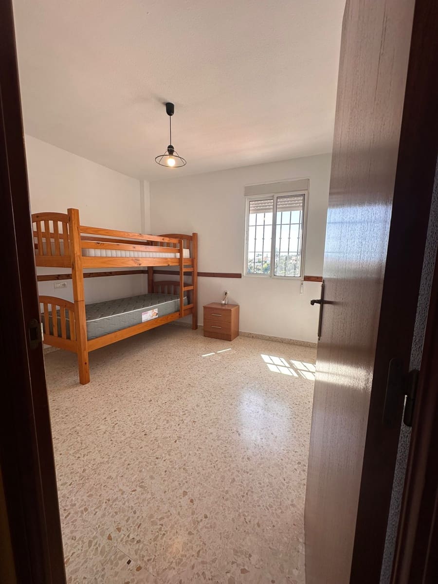 3 sypialnia Dom szeregowy na sprzedaż w Rincon de la Victoria z garażem - 329 000 € (Ref: 9981360)