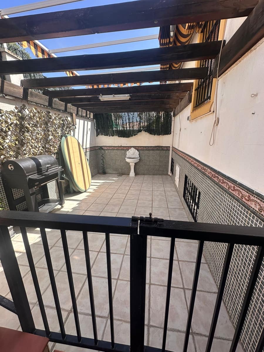 3 sypialnia Dom szeregowy na sprzedaż w Rincon de la Victoria z garażem - 329 000 € (Ref: 9981360)
