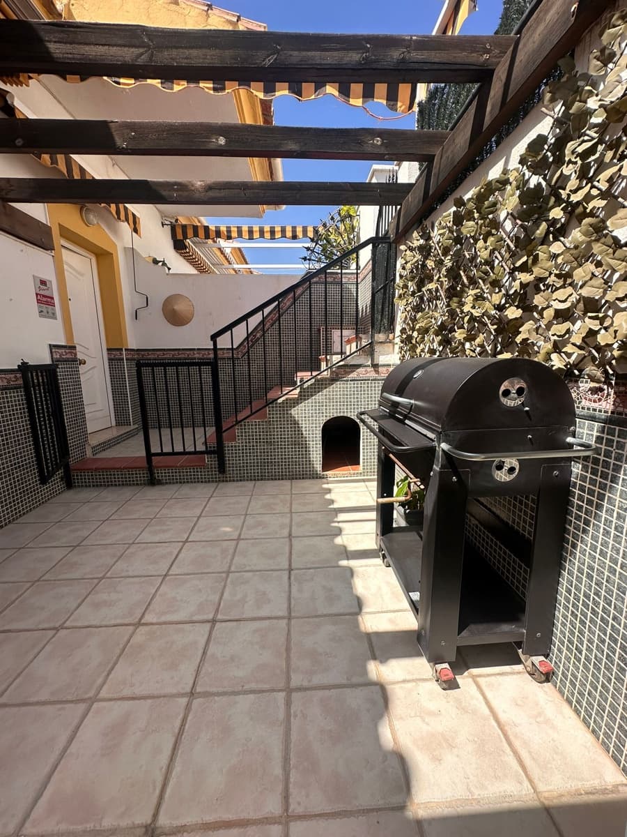 3 sypialnia Dom szeregowy na sprzedaż w Rincon de la Victoria z garażem - 329 000 € (Ref: 9981360)