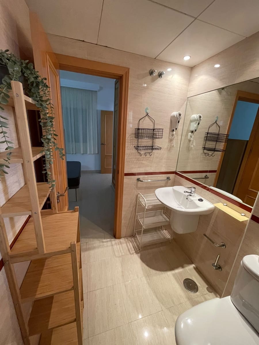 1 sovrum Lägenhet till salu i Rincon de la Victoria med pool - 255 000 € (Ref: 9997559)