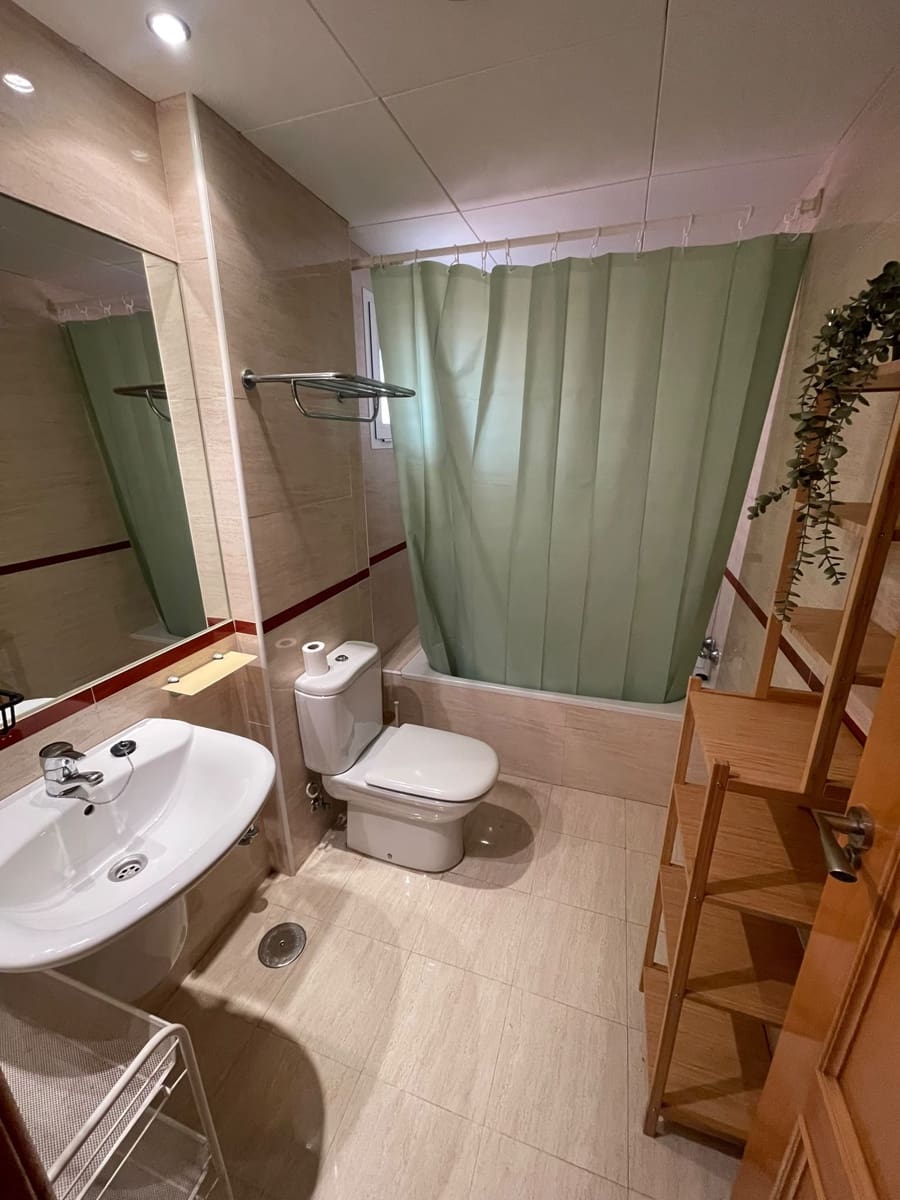 1 sovrum Lägenhet till salu i Rincon de la Victoria med pool - 255 000 € (Ref: 9997559)