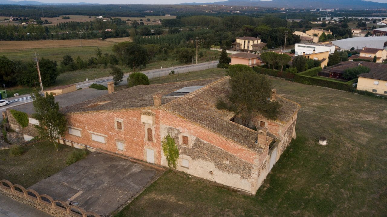 1 soveværelse Finca/Landehus til salg i Sils - € 1.100.000 (Ref: 3937361)