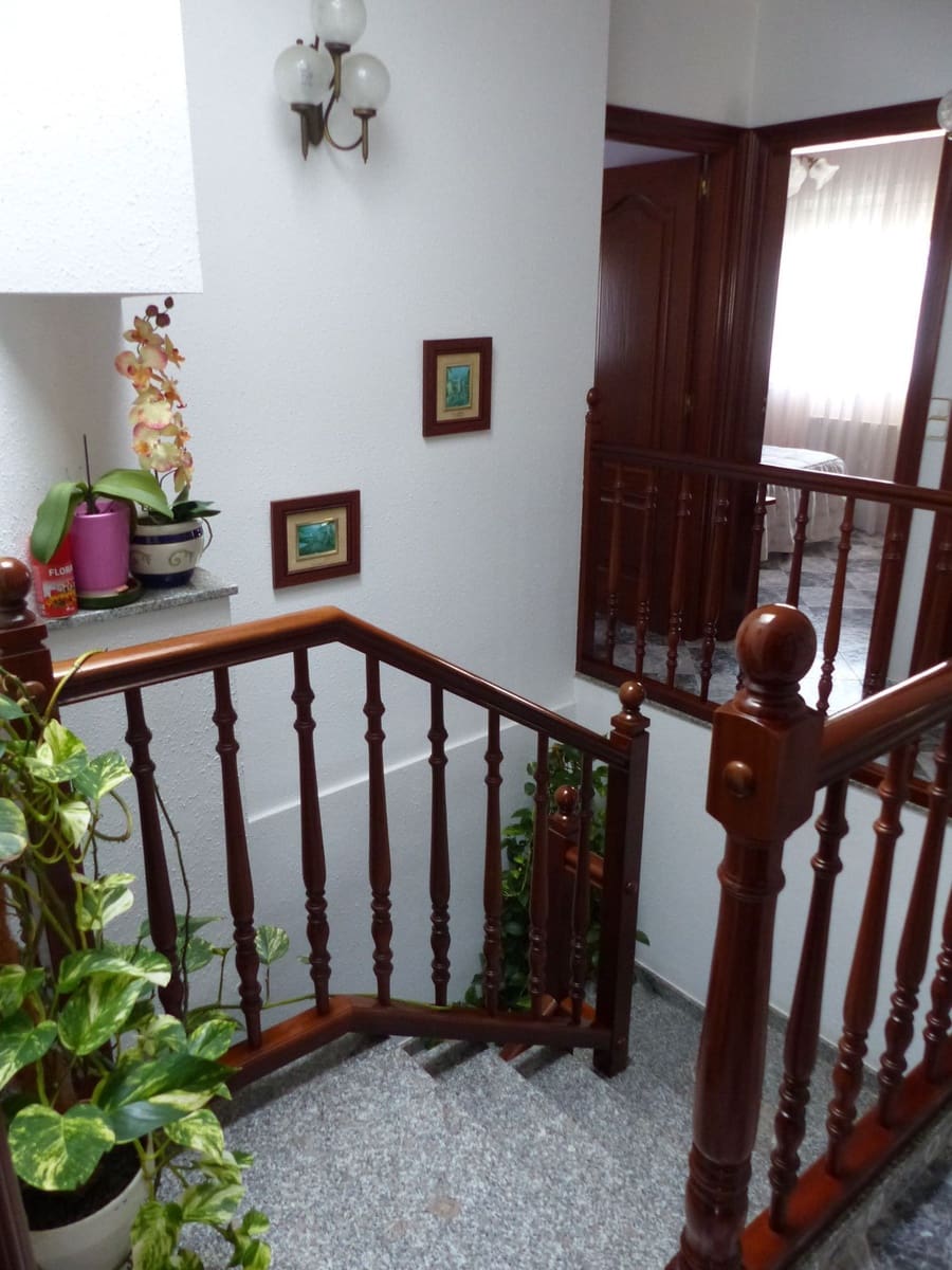 6 bedroom Villa for sale in Fogars de la Selva - € 290,000 (Ref: 5816081)
