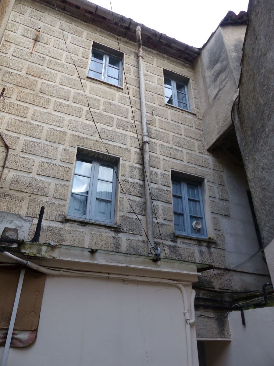 16 soveværelse Finca/Landehus til salg i Montseny med swimmingpool garage - € 950.000 (Ref: 6037751)