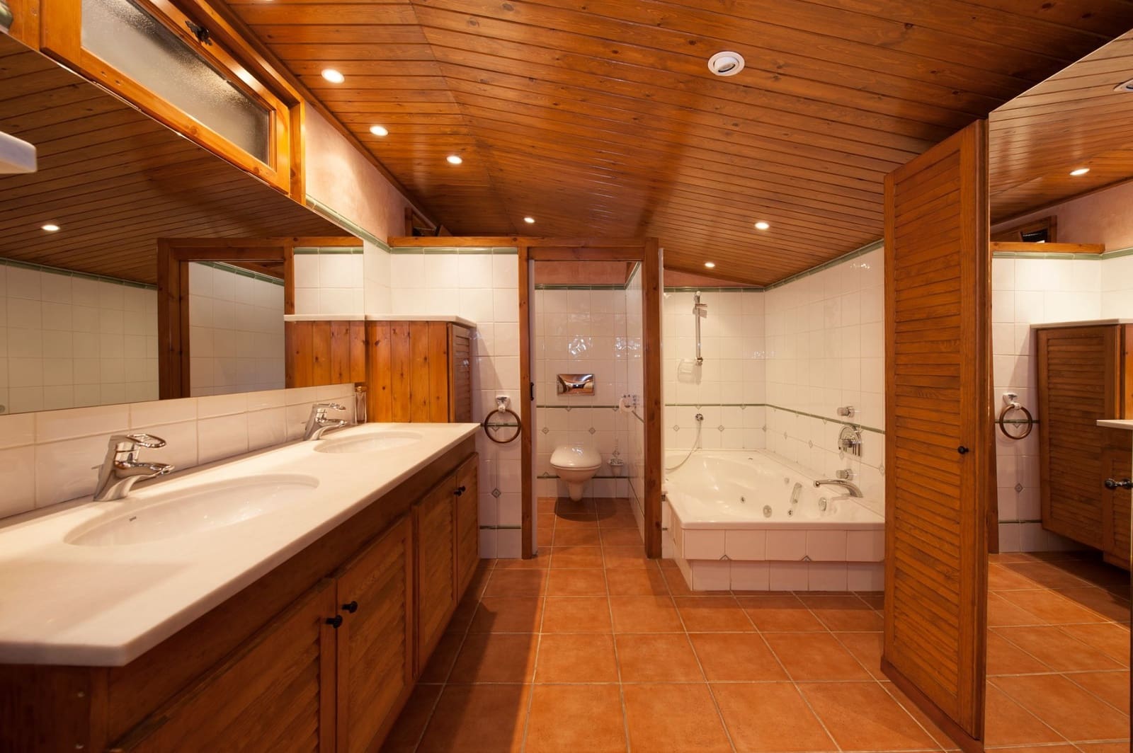 8 quarto Moradia para venda em Cistella com piscina garagem - 4 500 000 € (Ref: 8556173)