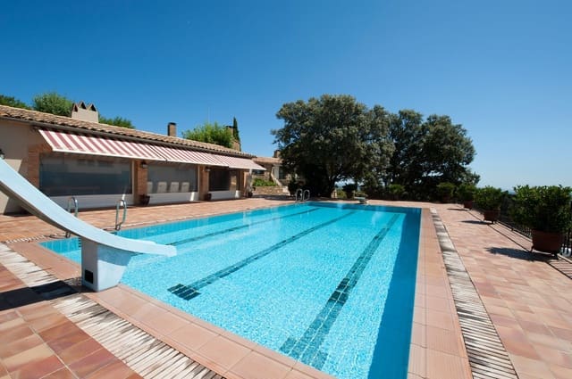 8 soveværelse Villa til salg i Cistella med swimmingpool garage - € 4.500.000 (Ref: 8556173)