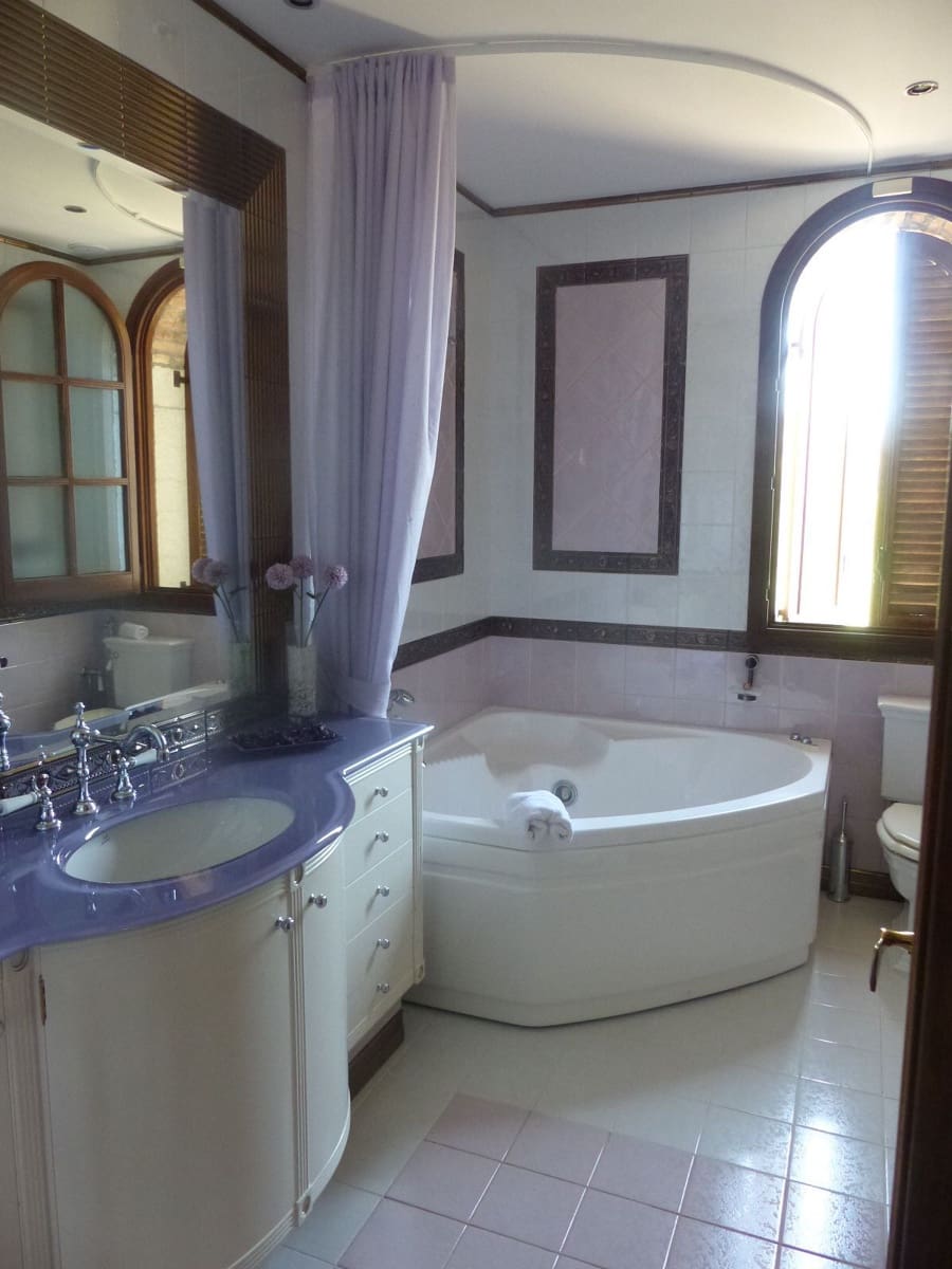 8 soveværelse Finca/Landehus til salg i Tarragona by - € 4.500.000 (Ref: 8556176)