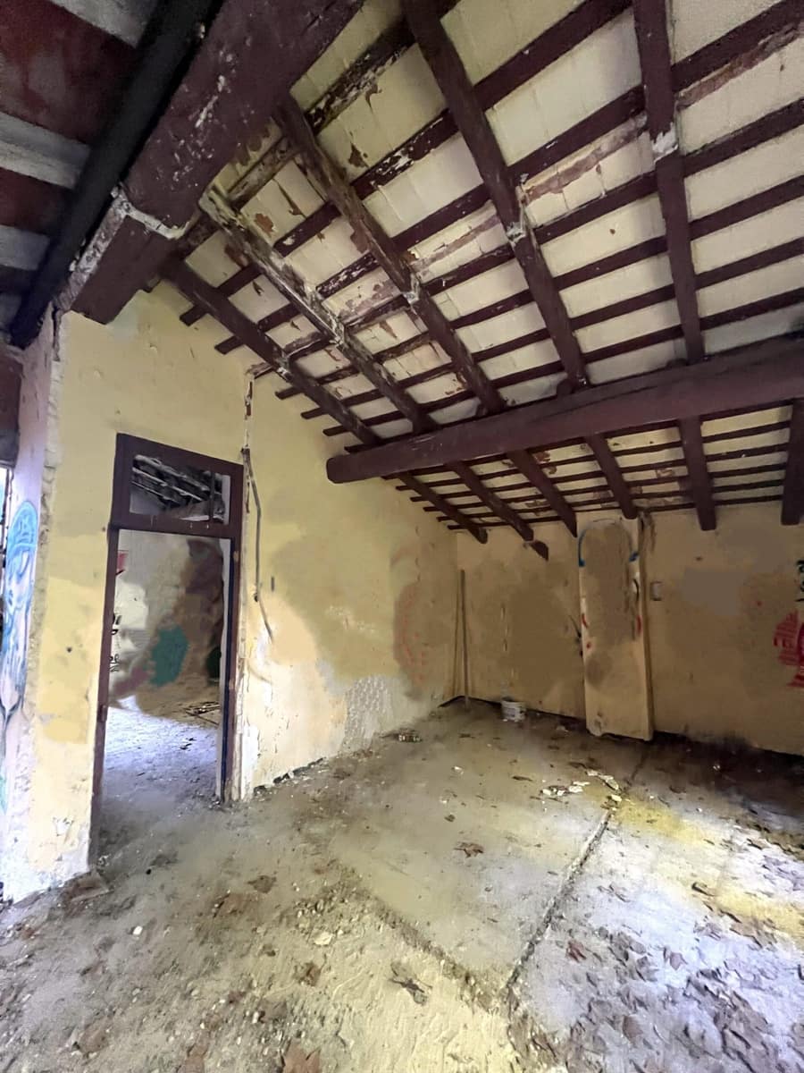 5 soveværelse Finca/Landehus til salg i Olot - € 399.000 (Ref: 8556177)