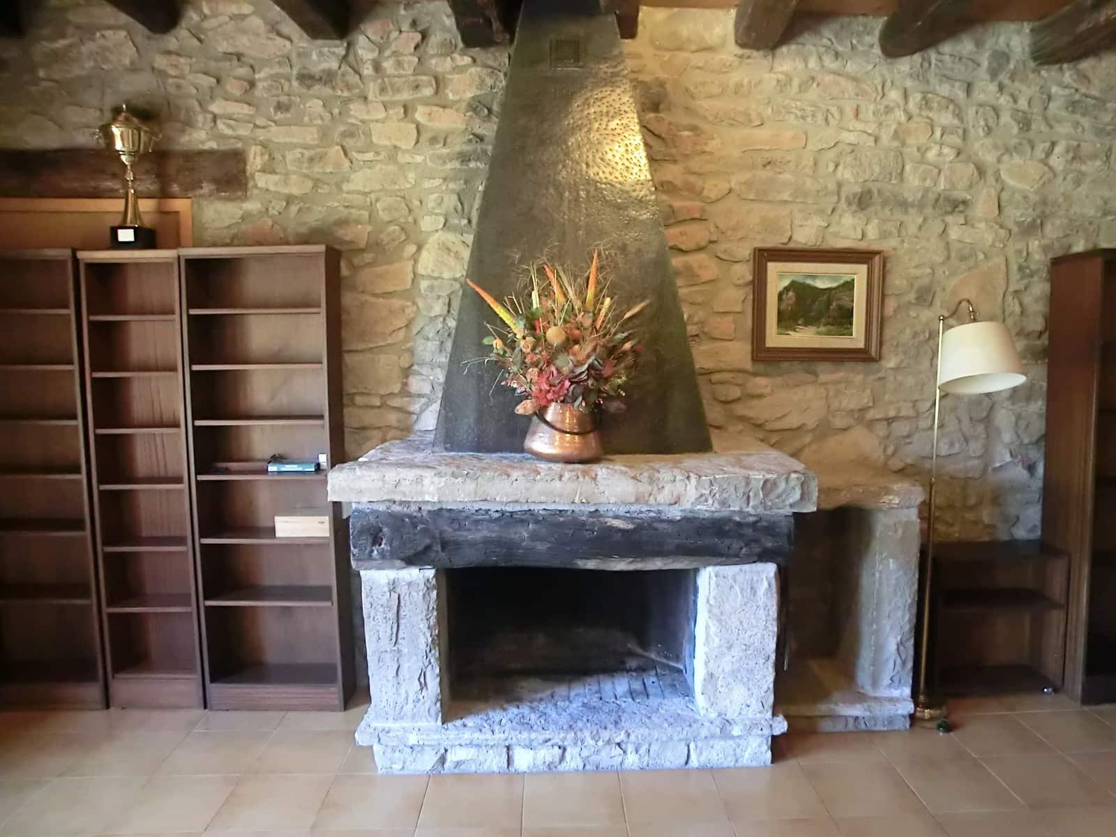 9 bedroom Finca/Country House for sale in Berga with garage - € 650,000 (Ref: 8556183)