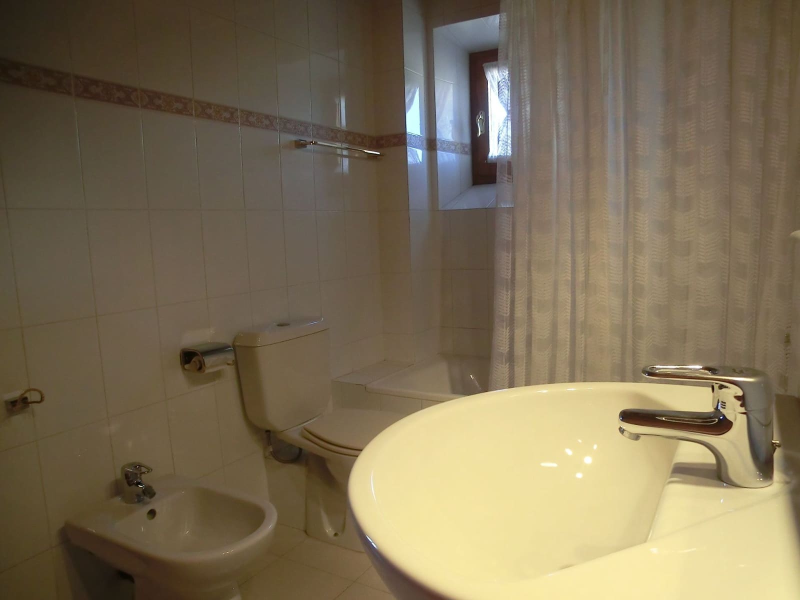 9 bedroom Finca/Country House for sale in Berga with garage - € 650,000 (Ref: 8556183)