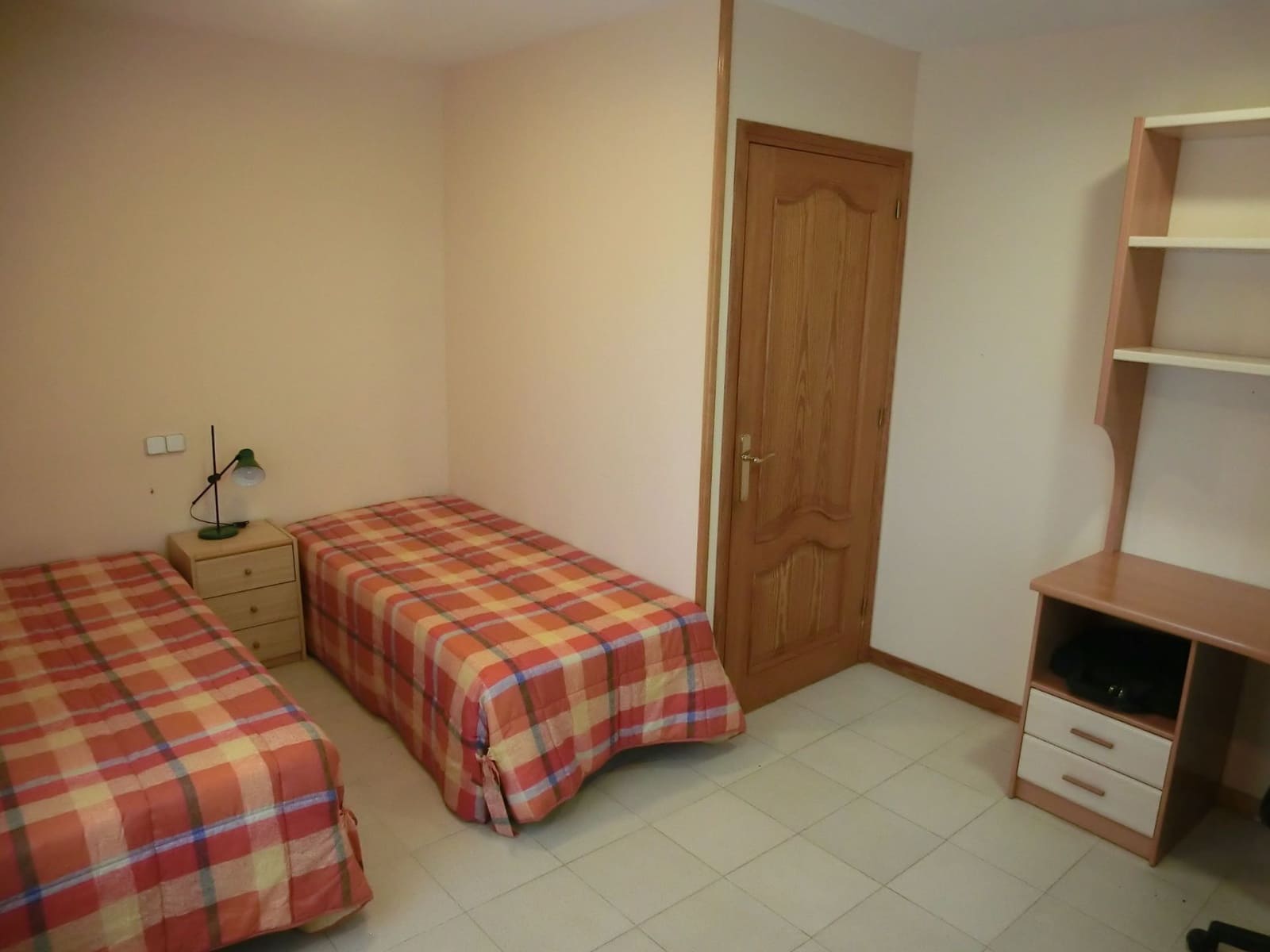 9 bedroom Finca/Country House for sale in Berga with garage - € 650,000 (Ref: 8556183)