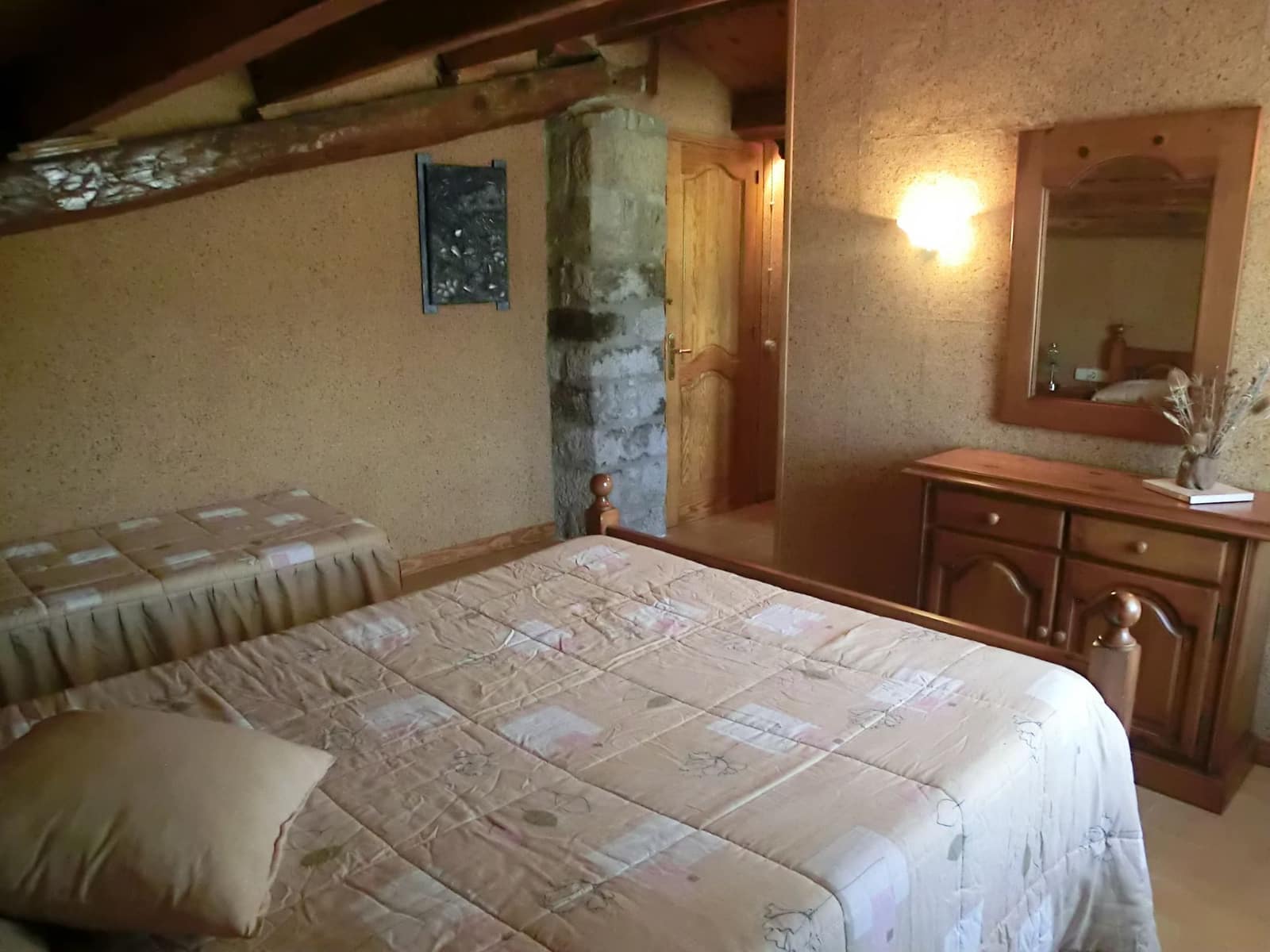 9 bedroom Finca/Country House for sale in Berga with garage - € 650,000 (Ref: 8556183)