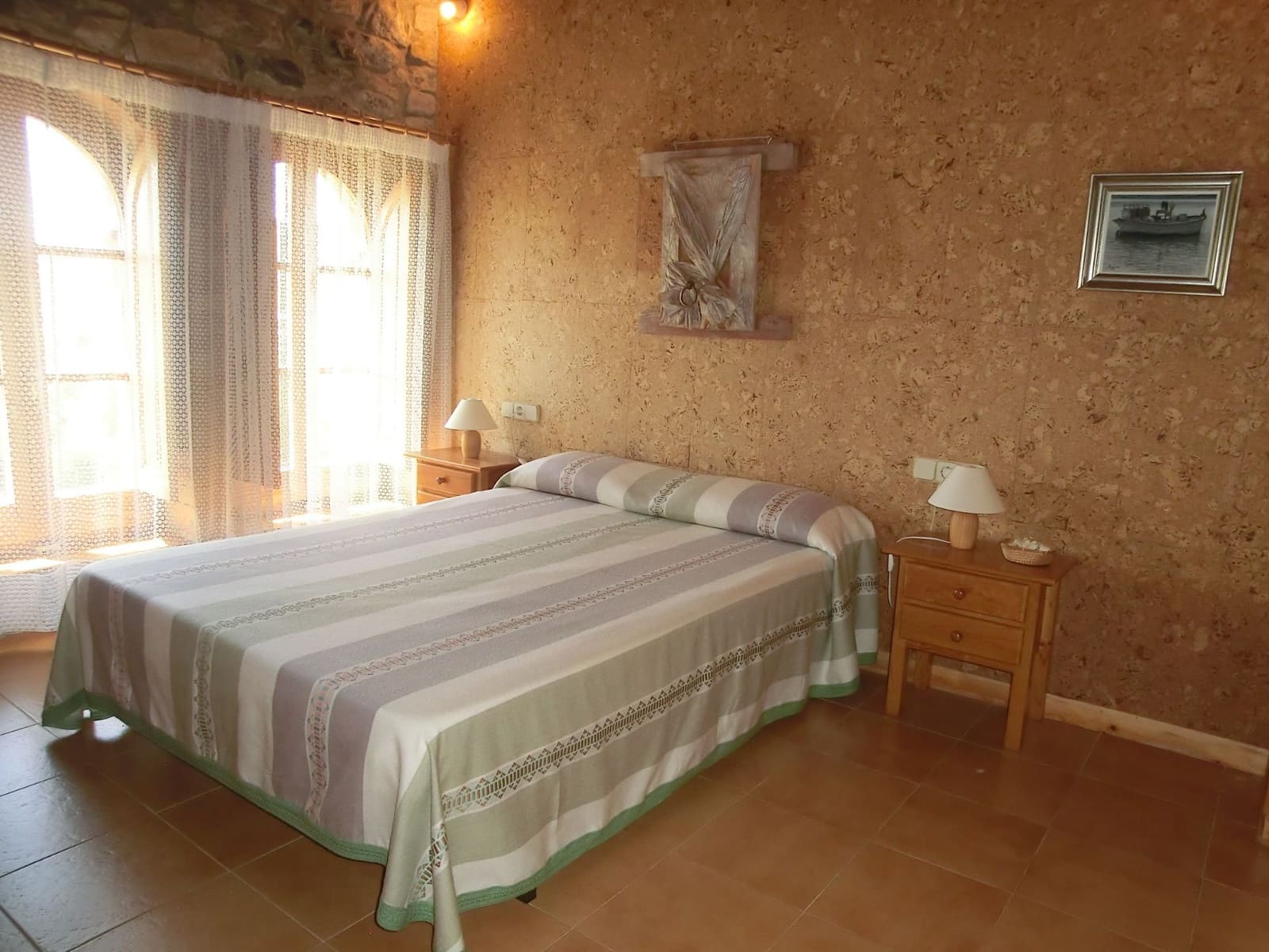 9 bedroom Finca/Country House for sale in Berga with garage - € 650,000 (Ref: 8556183)