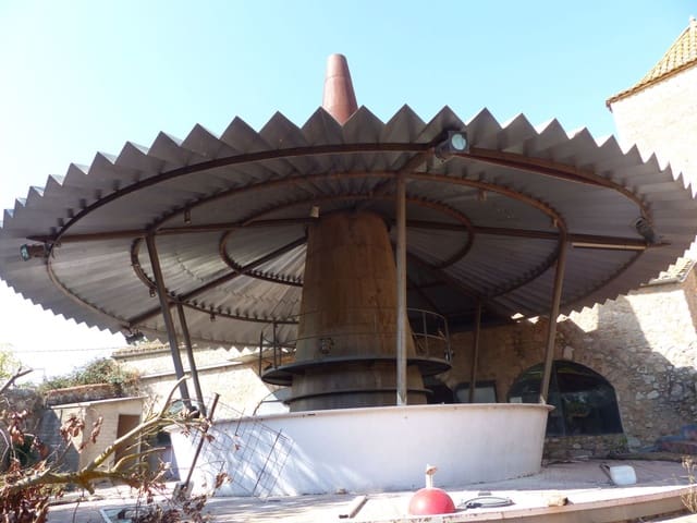 5 bedroom Finca/Country House for sale in L'Escala - € 855,000 (Ref: 8605295)