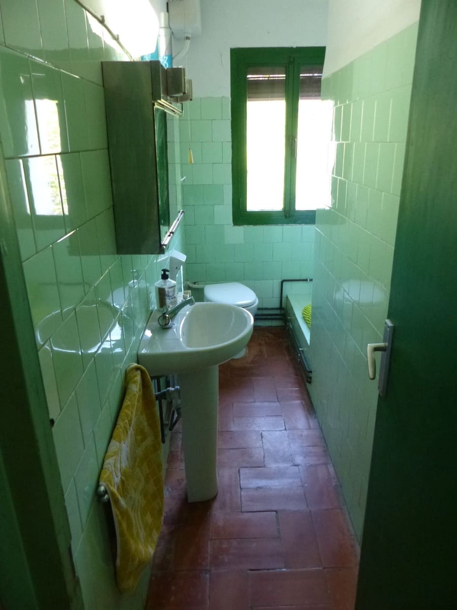 10 soveværelse Finca/Landehus til salg i Bescano med garage - € 350.000 (Ref: 8616064)