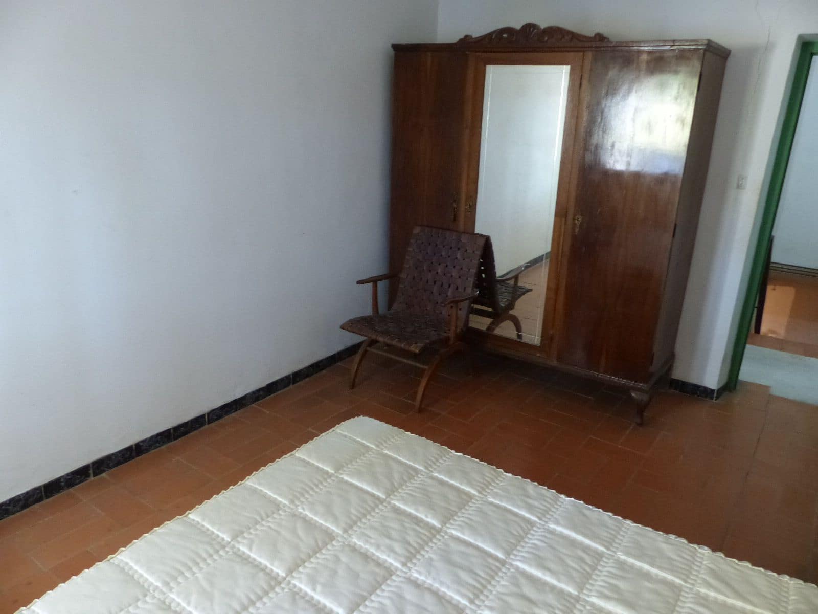 10 soveværelse Finca/Landehus til salg i Bescano med garage - € 350.000 (Ref: 8616064)