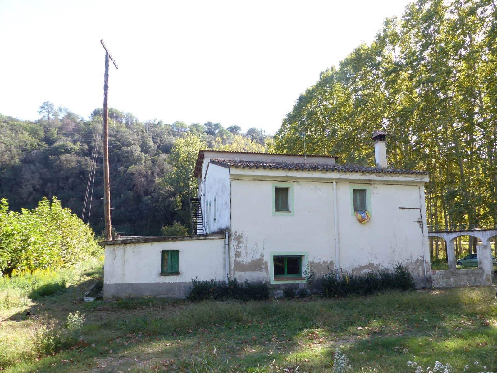 10 soveværelse Finca/Landehus til salg i Bescano med garage - € 350.000 (Ref: 8616064)
