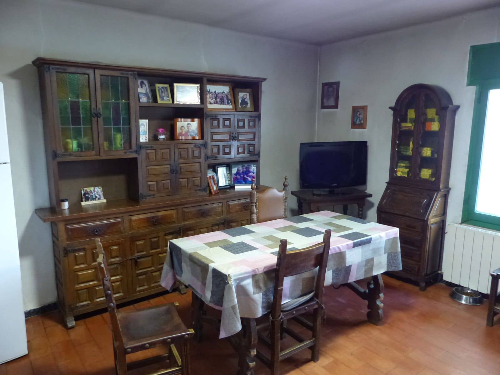 10 soveværelse Finca/Landehus til salg i Bescano med garage - € 350.000 (Ref: 8616064)