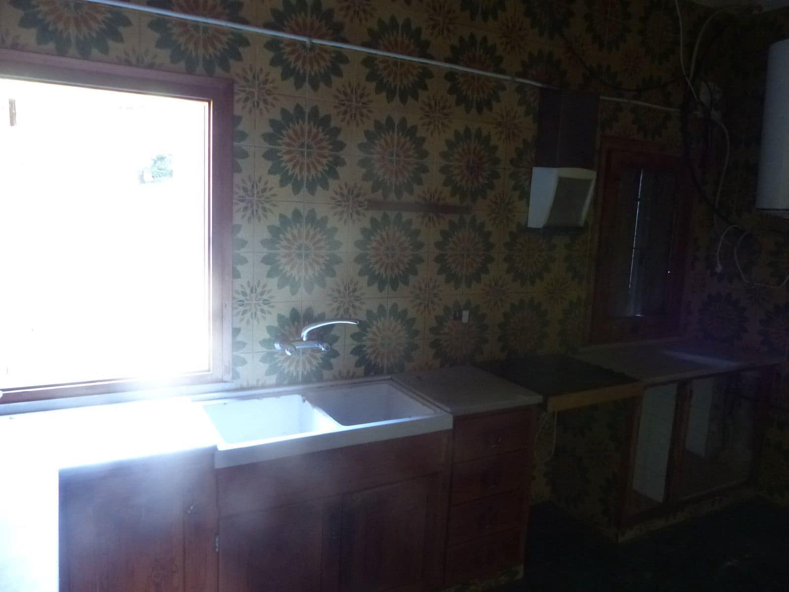 12 soveværelse Finca/Landehus til salg i Besalu med swimmingpool garage - € 11.111.111 (Ref: 8693978)