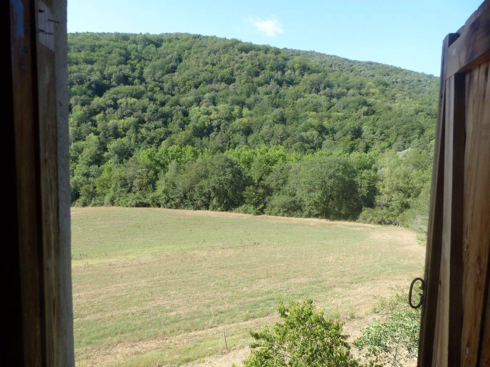 12 soveværelse Finca/Landehus til salg i Besalu med swimmingpool garage - € 11.111.111 (Ref: 8693978)