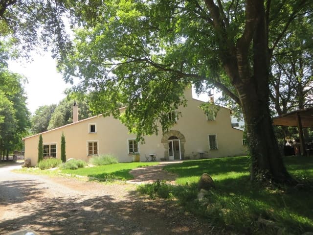 5 bedroom Finca/Country House for sale in Sant Feliu de Buixalleu - € 1,300,000 (Ref: 8693987)