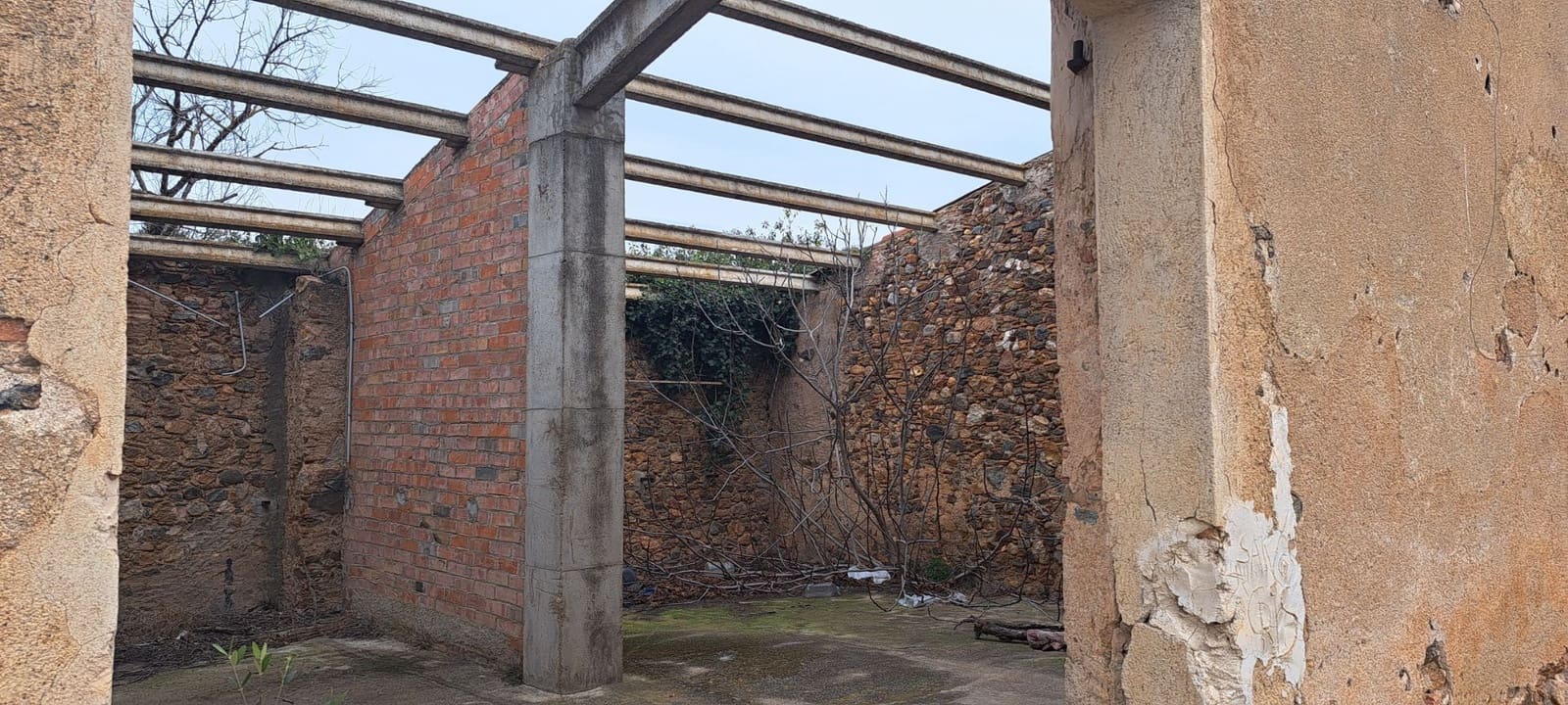 5 soveværelse Finca/Landehus til salg i Peralada - € 4.160.000 (Ref: 8693988)