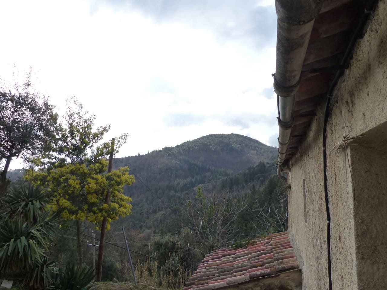 8 bedroom Finca/Country House for sale in Montseny - € 450,000 (Ref: 8694721)