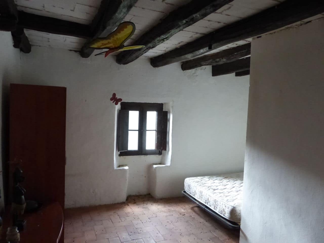 8 bedroom Finca/Country House for sale in Montseny - € 450,000 (Ref: 8694721)