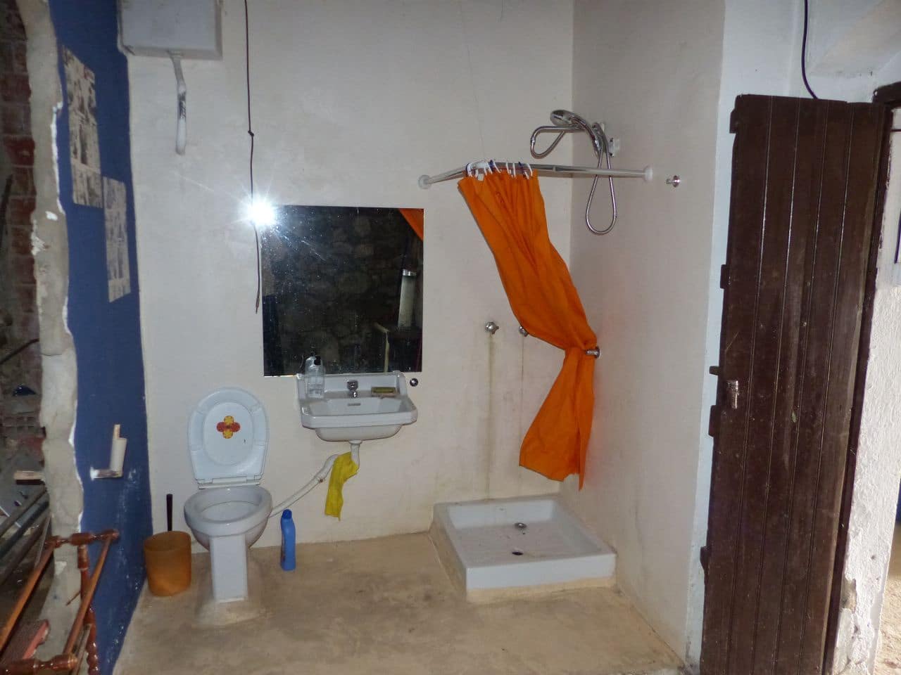 8 bedroom Finca/Country House for sale in Montseny - € 450,000 (Ref: 8694721)